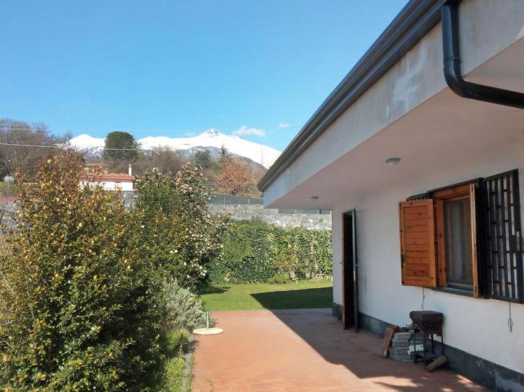 Villa Mimosa Zafferana Etnea Exterior foto